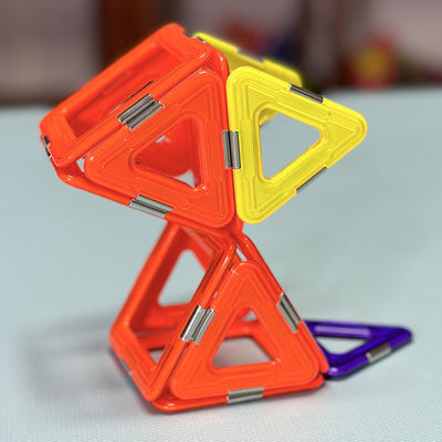 Magnetic Tile Assembly With Versatile Shapes For Animals And Plants  Sad Little Dog